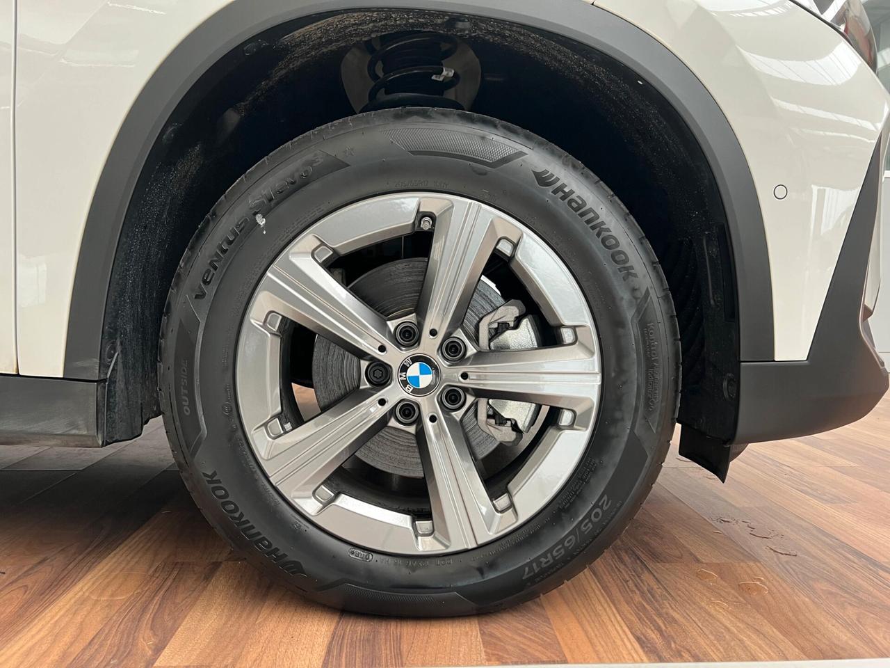 Bmw X1 sDrive 18i - G.TRAINO EL A SCOMPARSA, SED E VOLANTE RISC, ECC.