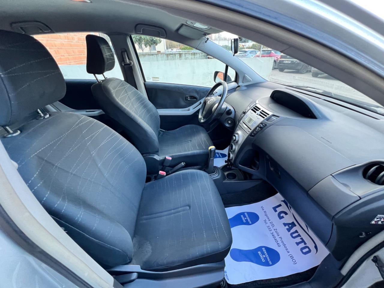 Toyota Yaris 1.3 5 porte