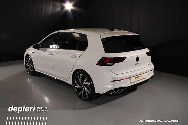 Volkswagen Golf 1.5 eTSI EVO DSG R-Line -MHEV