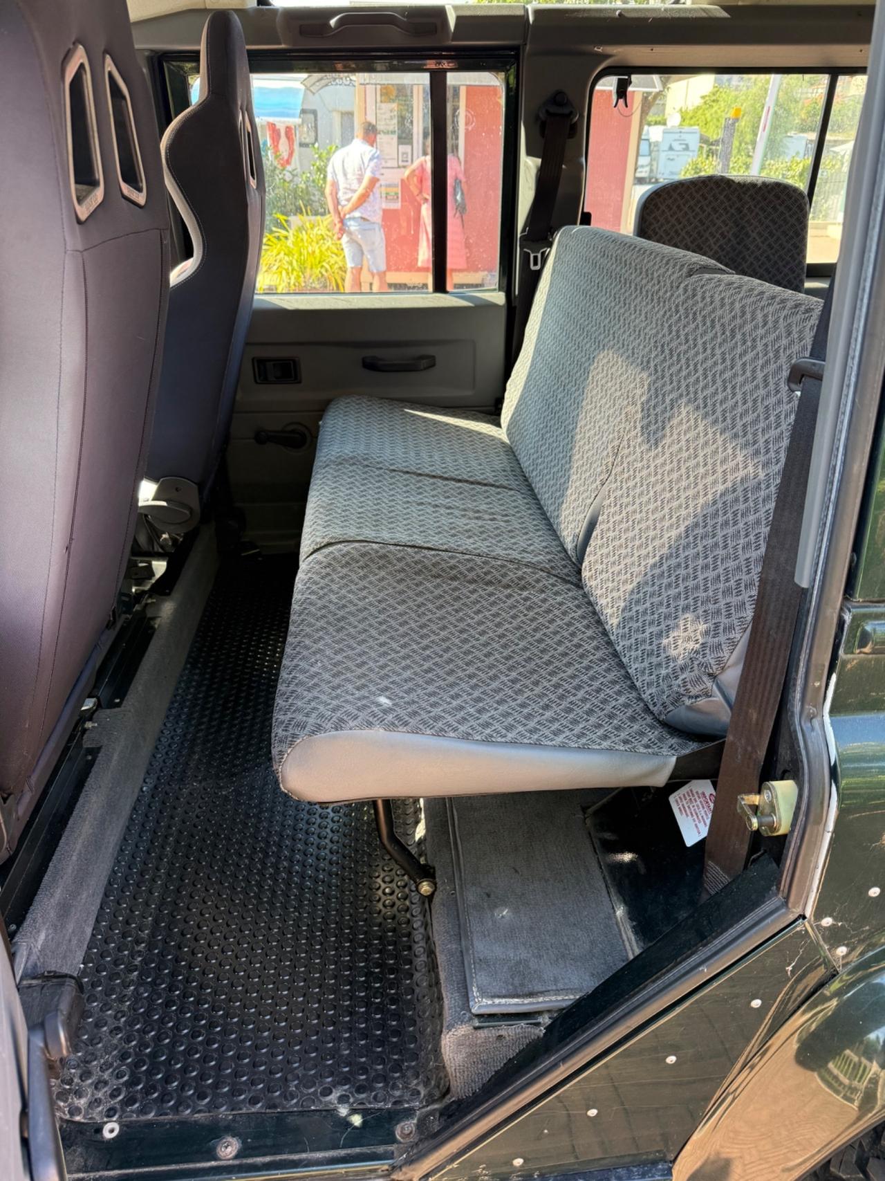 Land Rover Defender 110 2.5 Td5 cat Station Wagon