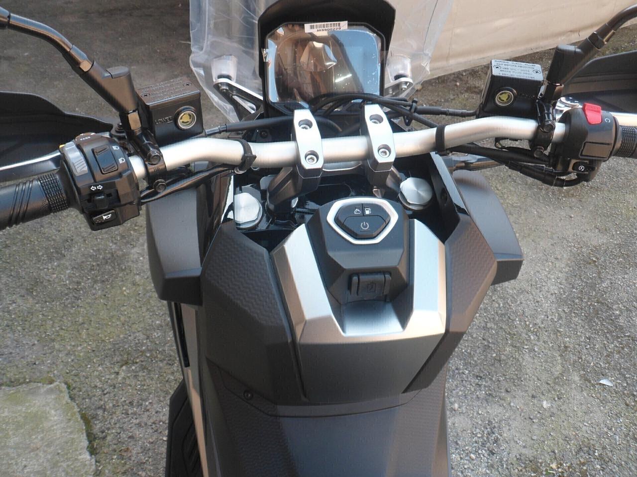 SYM 400 ADX TG