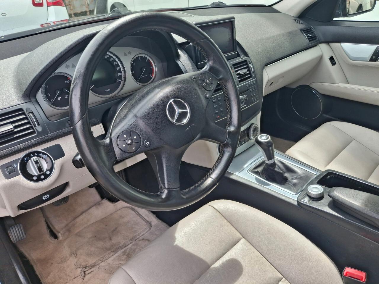 Mercedes-benz C 220 CDI Avantgarde AMG-NAVI-PELLE-