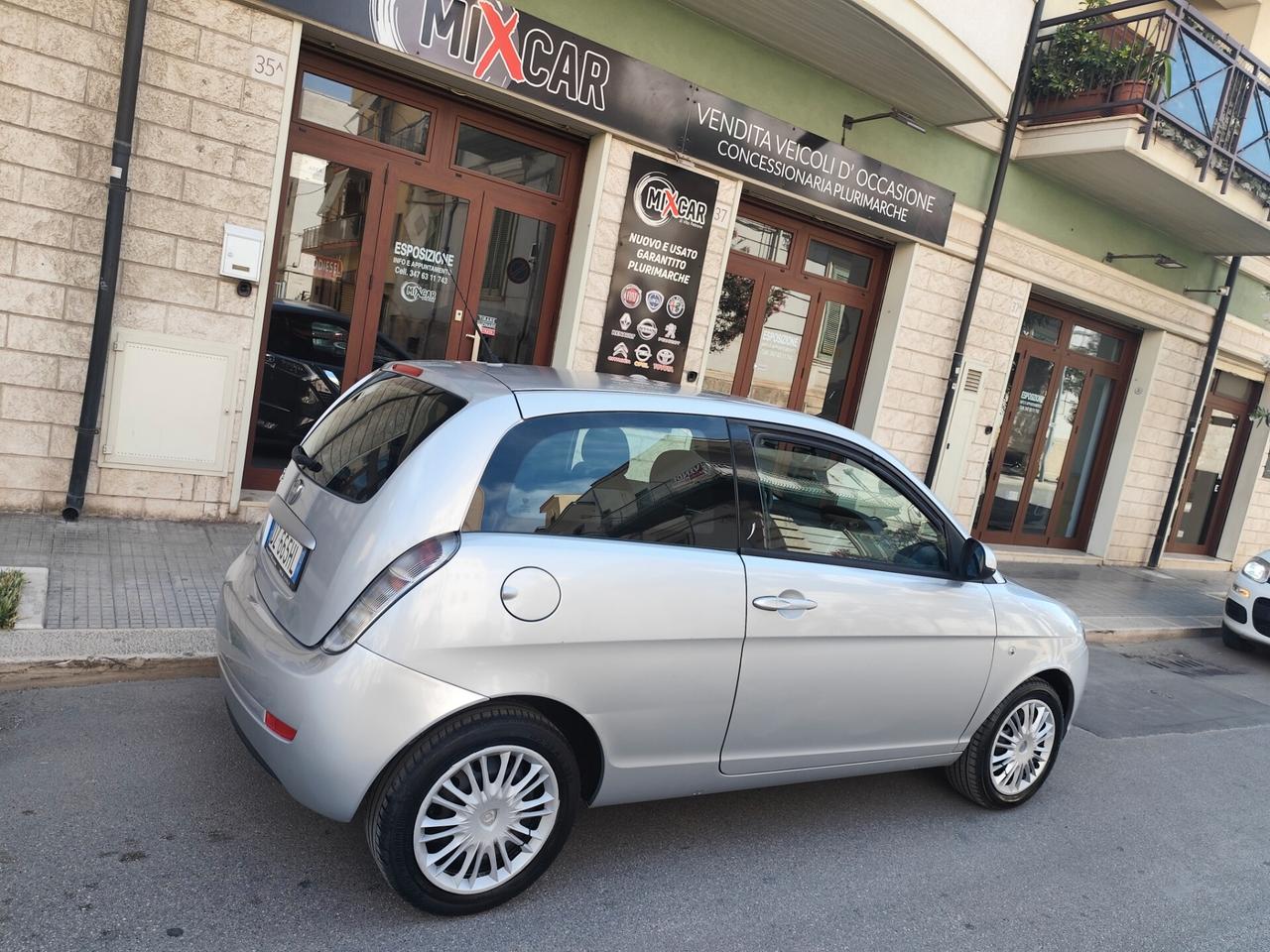 Lancia Ypsilon 1.2 BENZINA 60CV