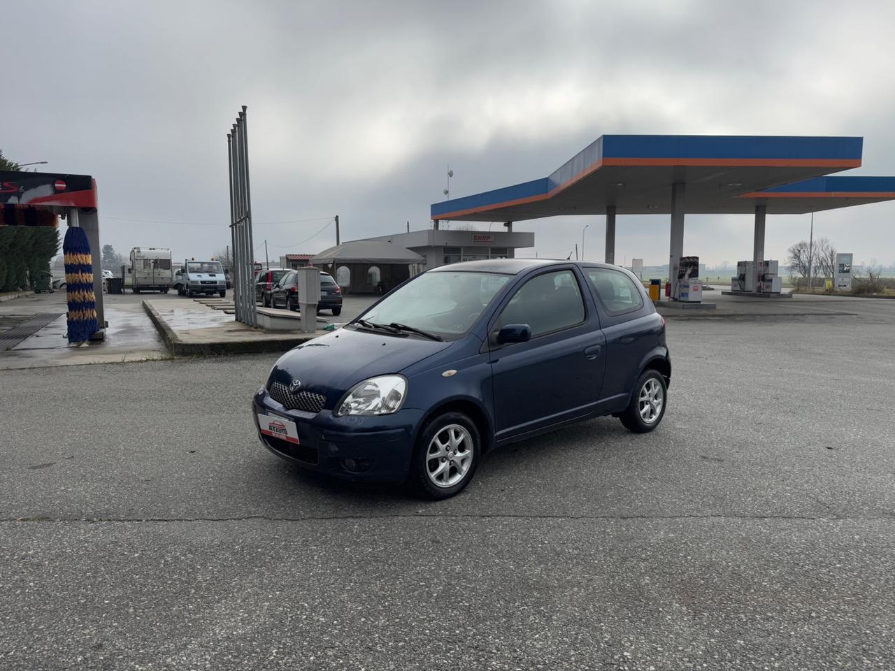 Toyota Yaris 1.0 3 porte