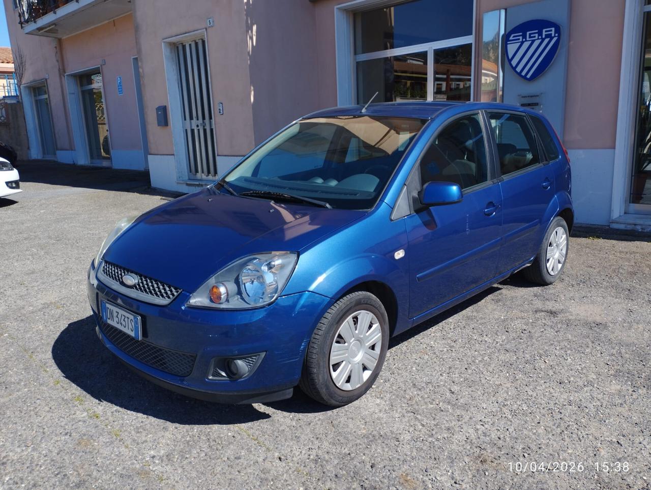 Ford Fiesta 1.4 TDCi 68cv 5porte