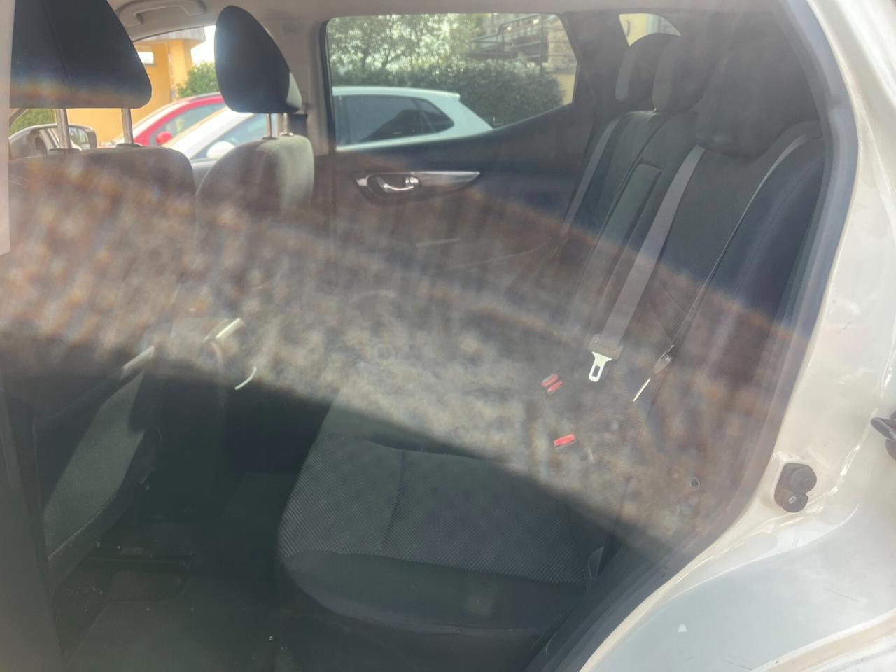 Nissan Qashqai 1.6 dCi X-Tronic 2WD Black Edition
