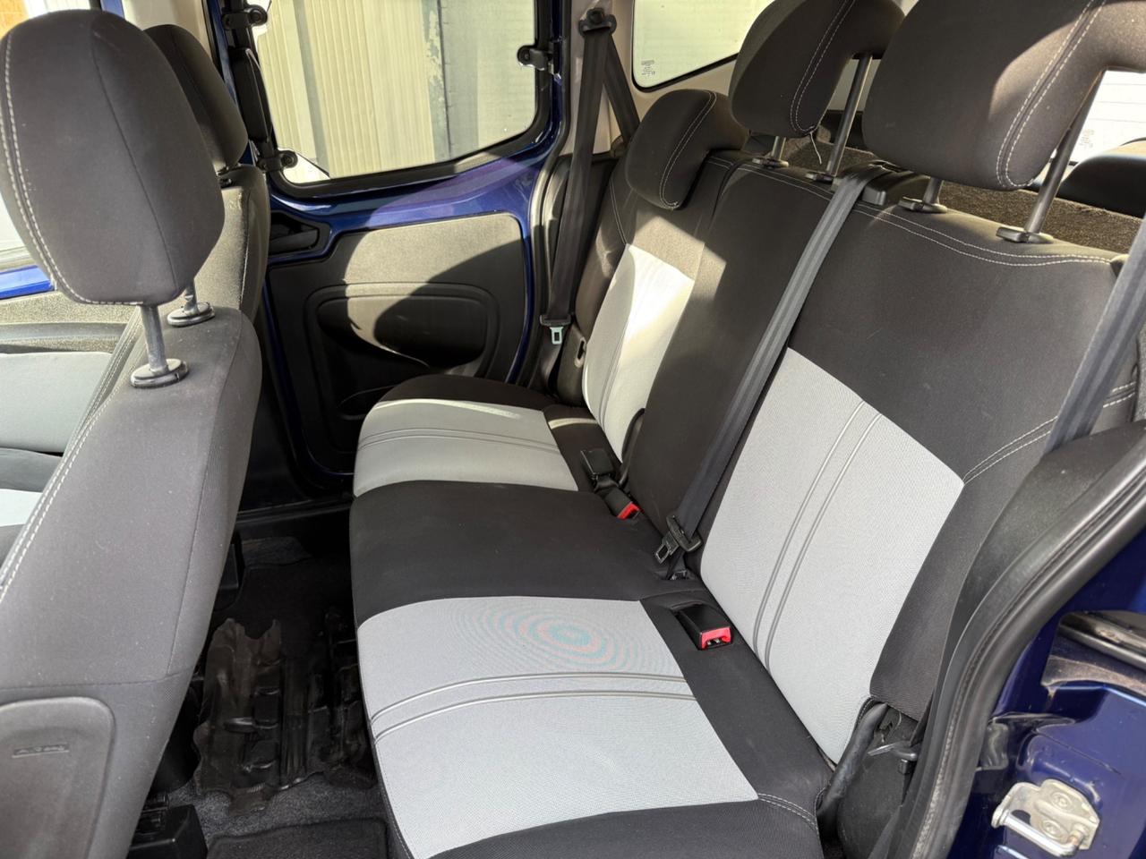 Fiat Qubo 1.3 MJT 75 CV Trekking