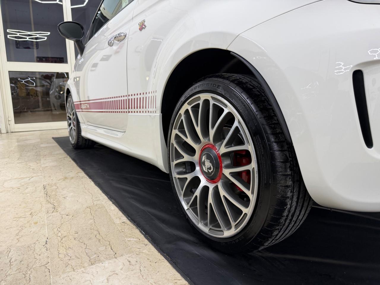 500 Abarth 1.4 Turbo 135Cv