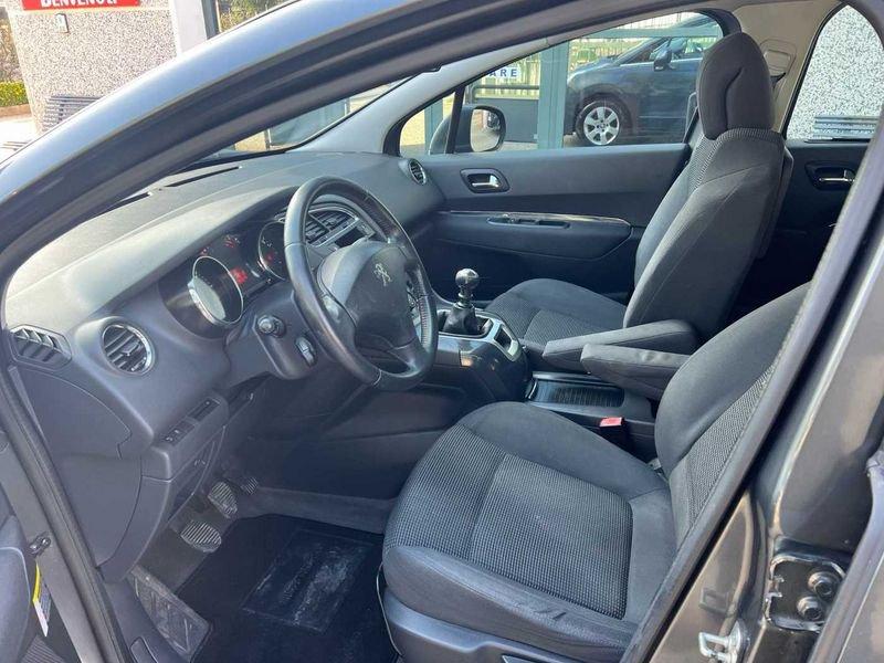 Peugeot 5008 5008 1.6 HDi 115CV Active