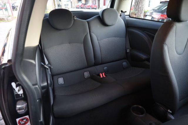 MINI One 1.6 16V One (55kW) 17" Ideale per NEOPATENTATI