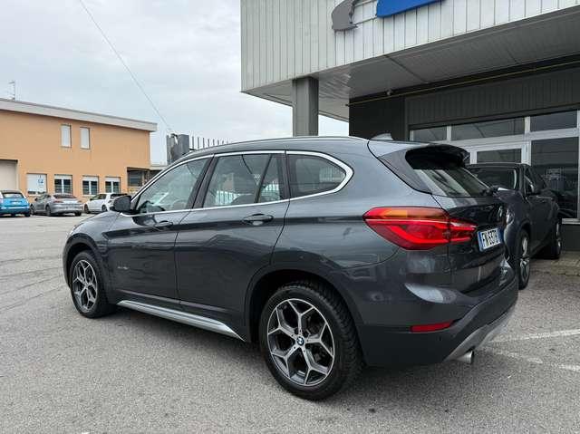 BMW X1 X1 xdrive18d xLine SERVICE IN BMW
