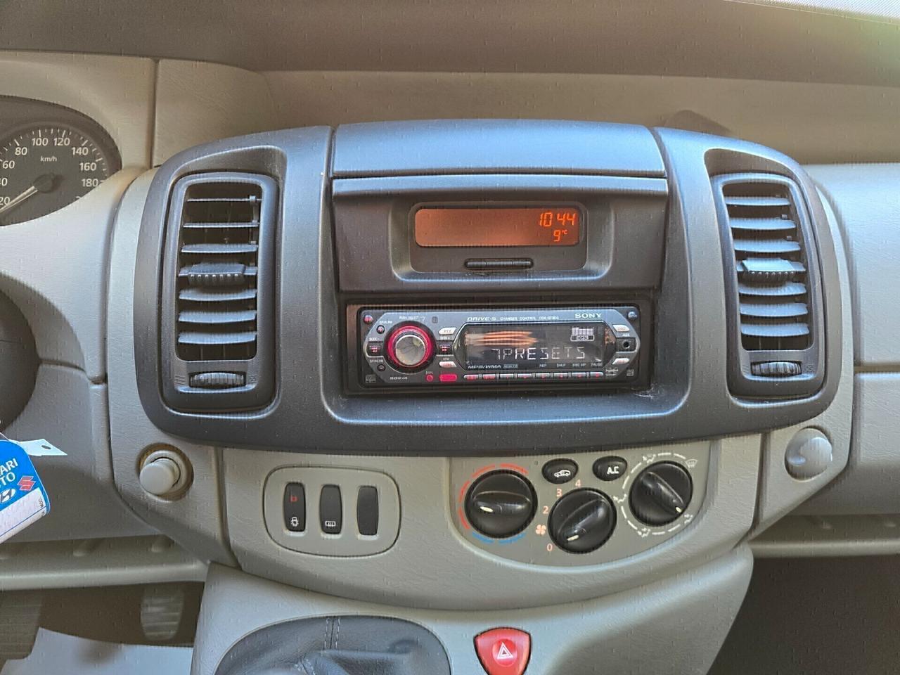 Nissan Primastar con Pedana Trasporto Disabili