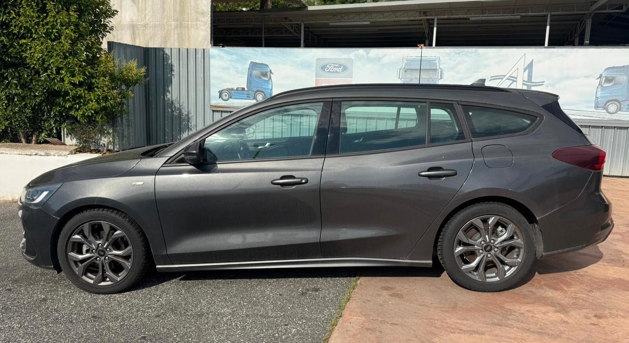 Ford Focus 1.0 EcoBoost Hybrid 125 CV SW ST-Line cambio automatico