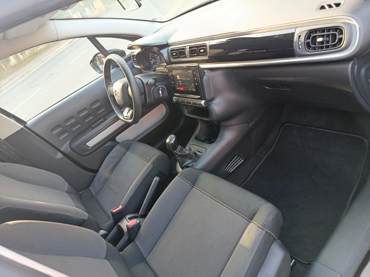 Citroen C3 PureTech 82 GPL Shine