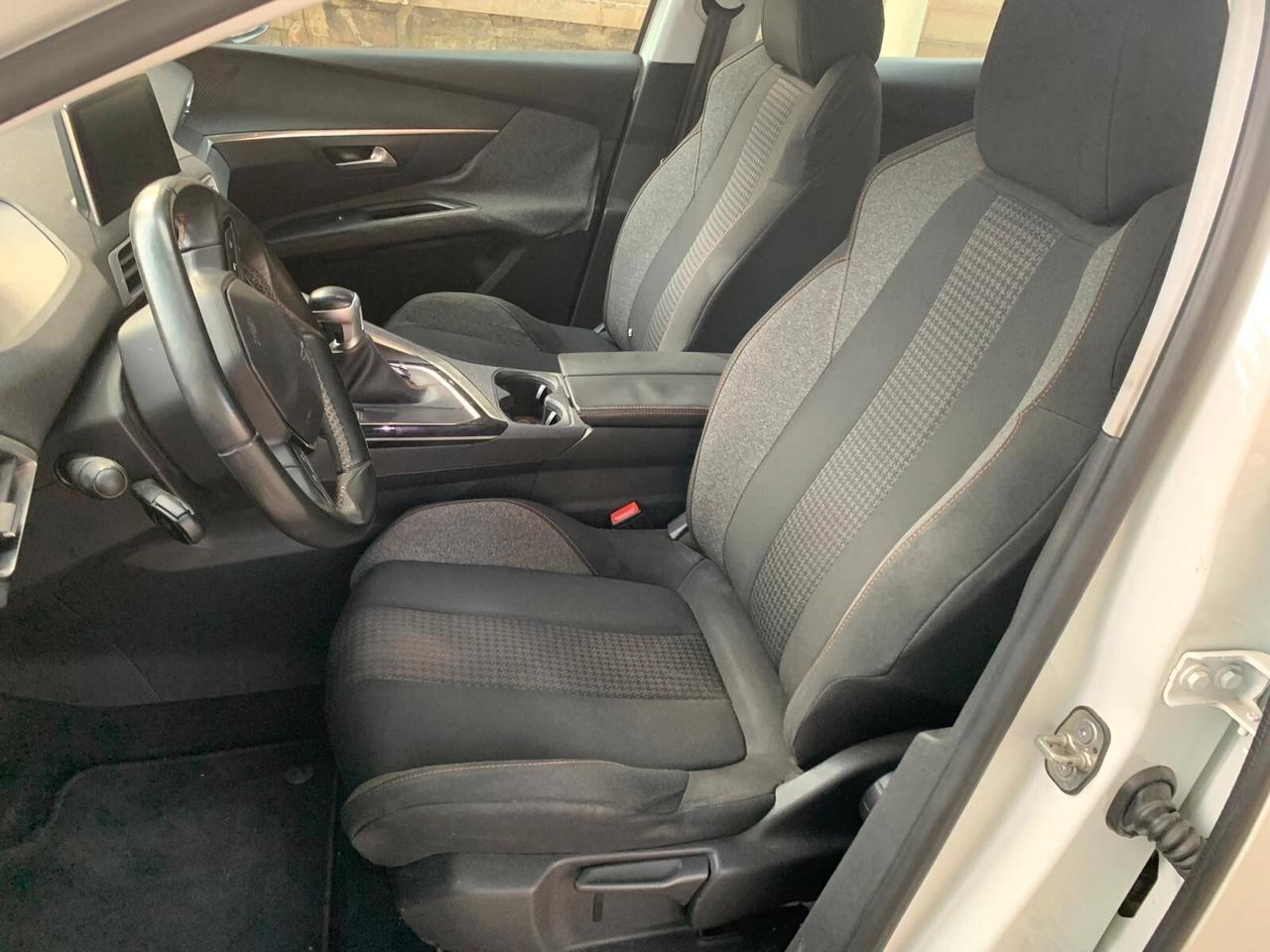 Peugeot 3008 BlueHDi 120 S&S Active