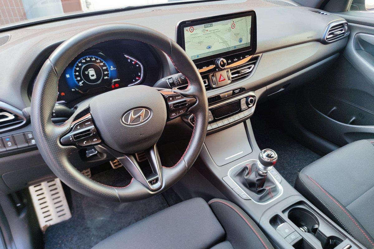 HYUNDAI i30 Fastback 1.5 T-GDI iMT 48V N-Line