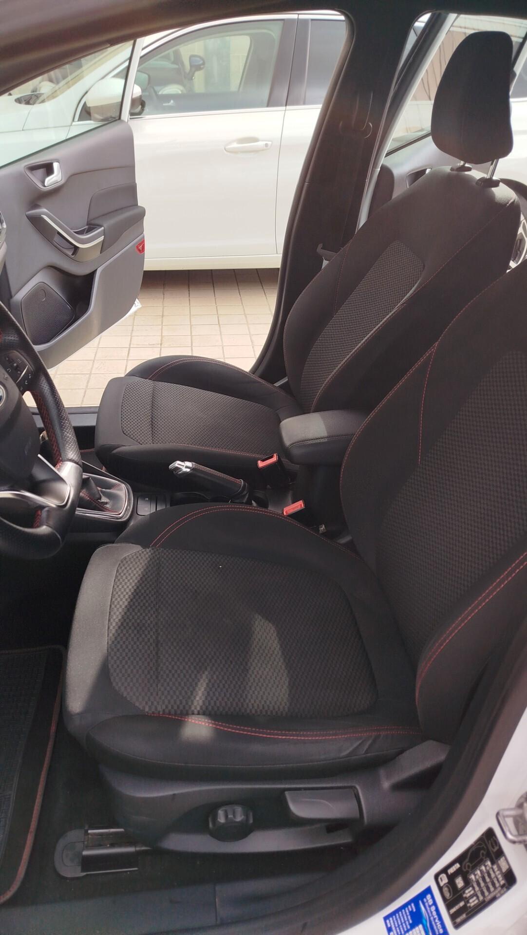 Ford Fiesta 1.1 85 CV 5 porte ST-Line