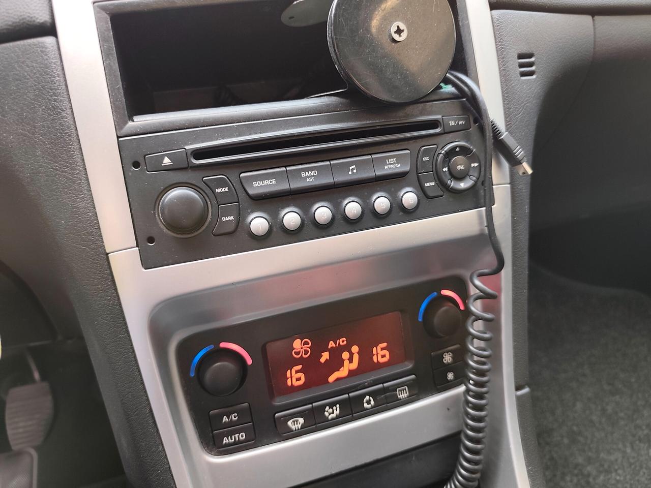 Peugeot 307 1.6 16V Perfetta