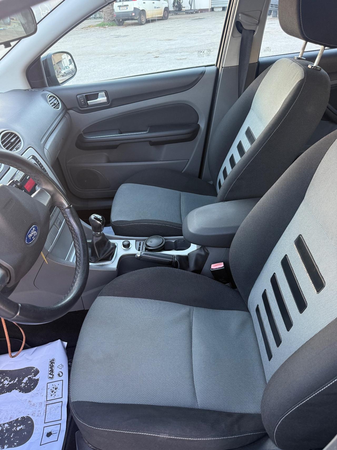 Ford Focus 1.6 TDCi (90CV) 5p. Tit.