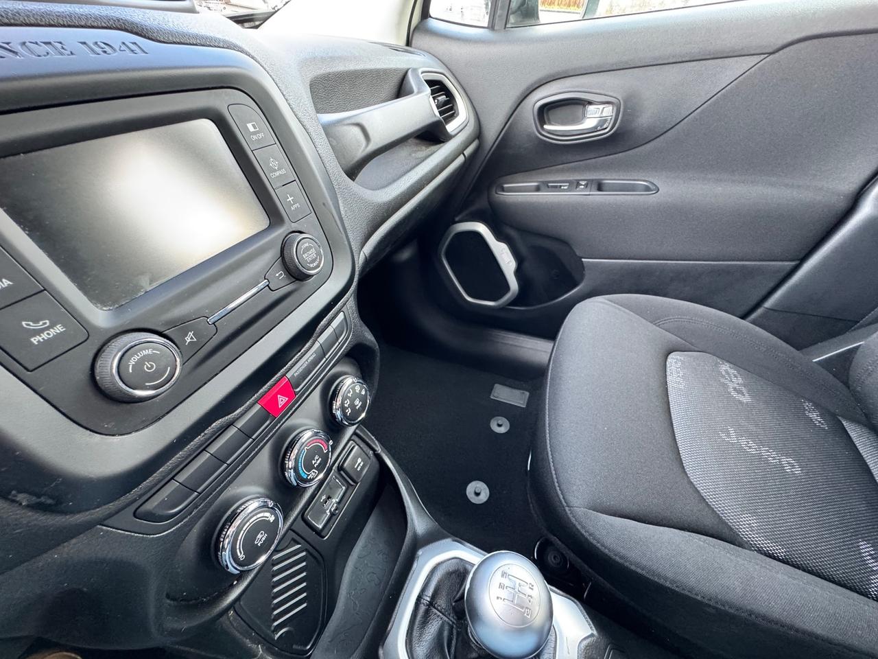 Jeep Renegade 1.6 E-TorQ EVO Sport