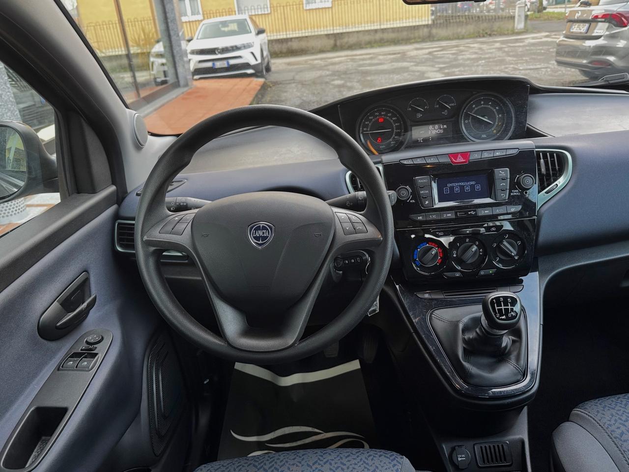 Lancia Ypsilon Hybrid Silver PREZZO VERO!