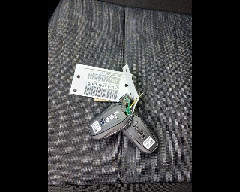 Jeep Avenger E-Hybrid Longitude 1.2 110cv Dct Mhev