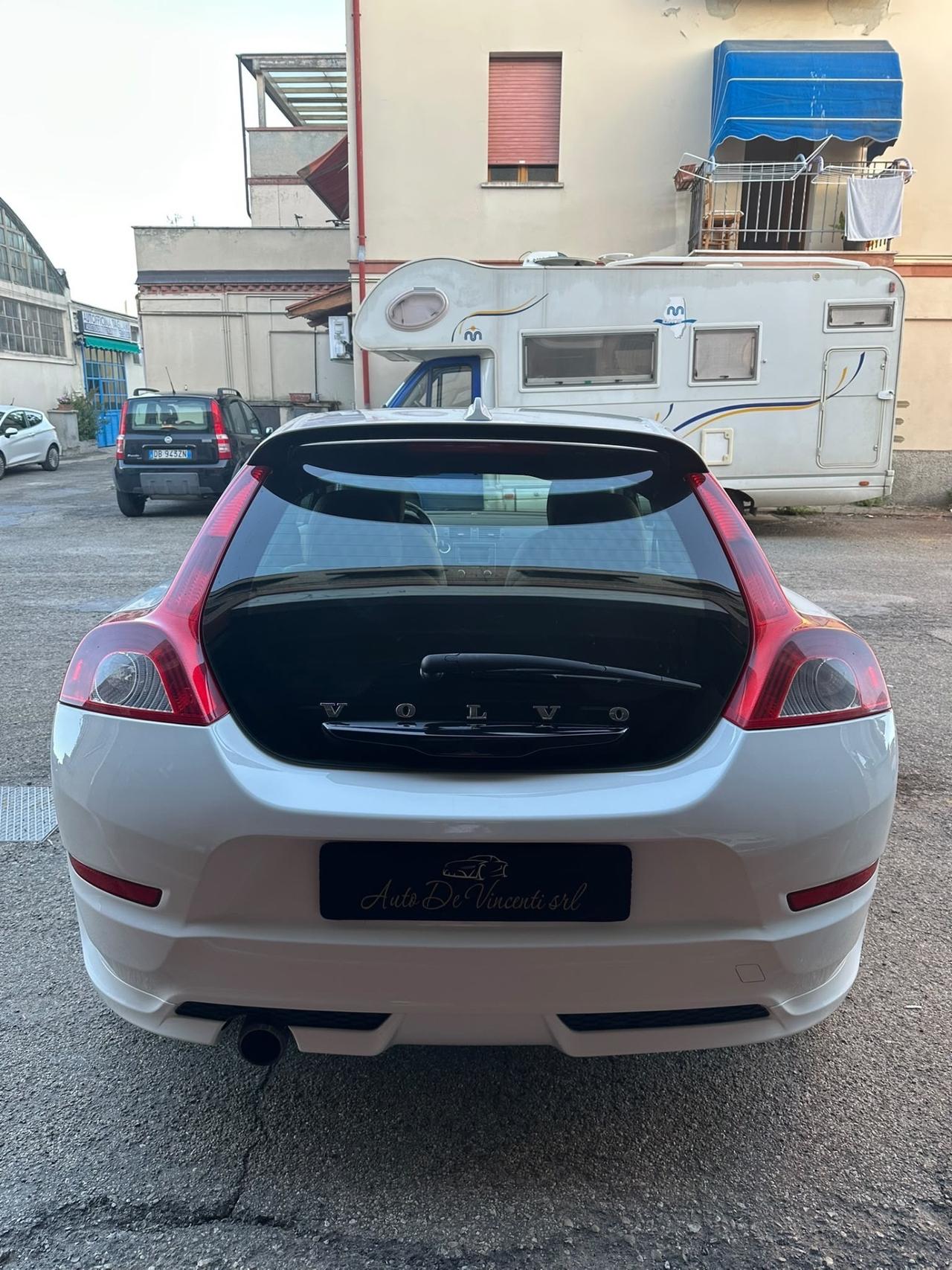 Volvo C30 D2 R-Design