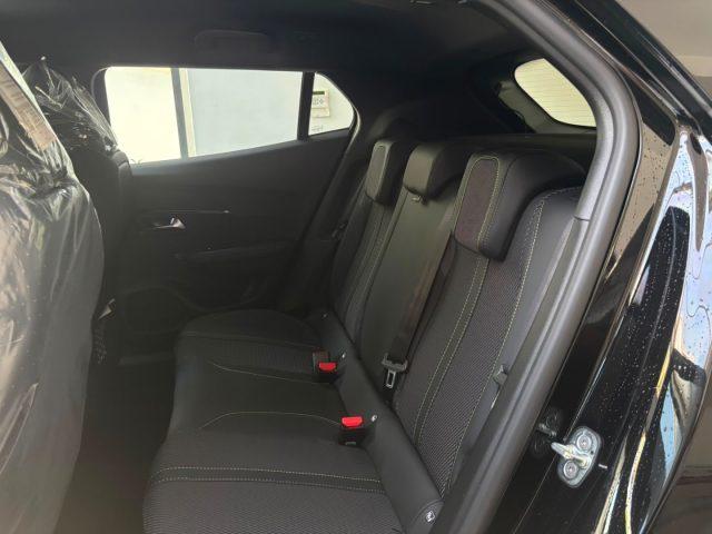 PEUGEOT 2008 Hybrid 145 e-DCS6 GT