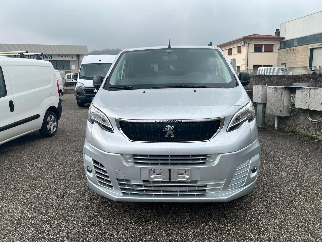Peugeot Expert BlueHDi 115 S&S PL-TN Combi Standard 9 POSTI