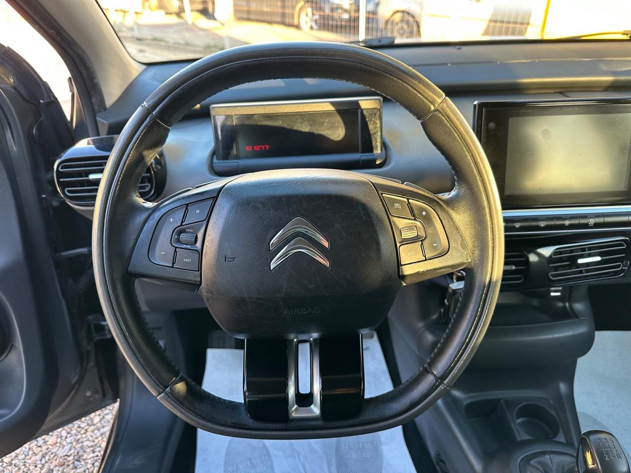 Citroen C4 Cactus PureTech 82 Shine