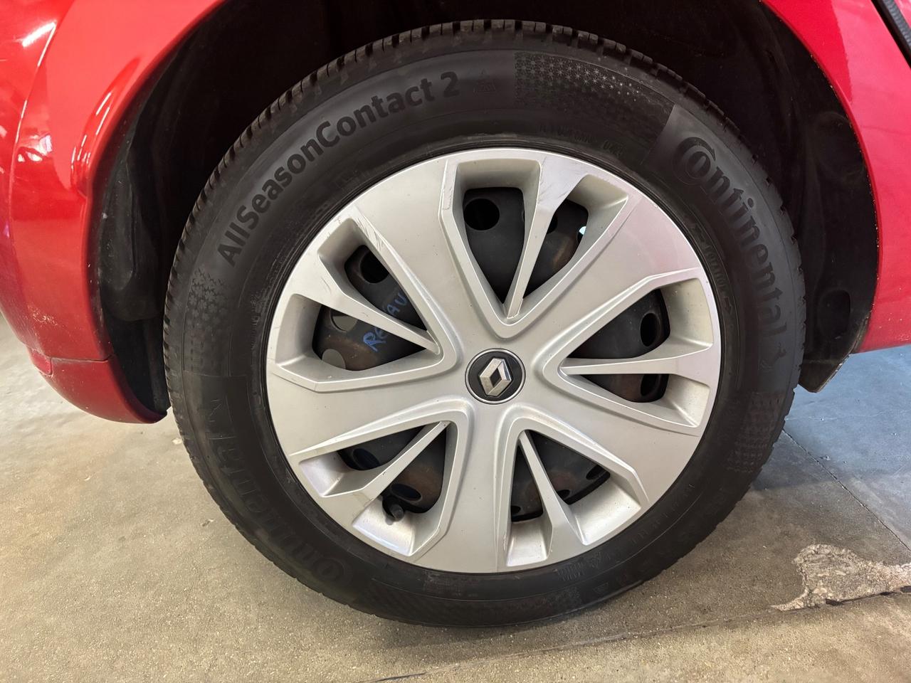 Renault Clio 1.2 BENZINA 75Cv LIMITED |OK NEOPATENTATI~