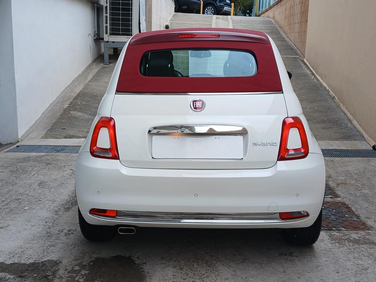 Fiat 500 C 1.0 Hybrid Dolcevita