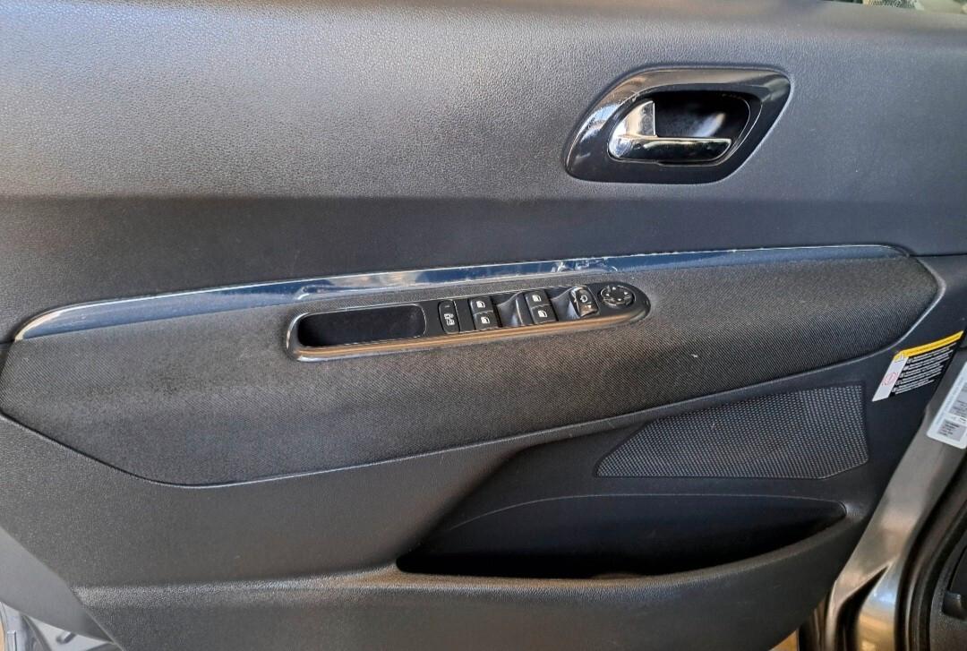 Peugeot 5008 2.0 HDi 150CV Tecno 7 posti