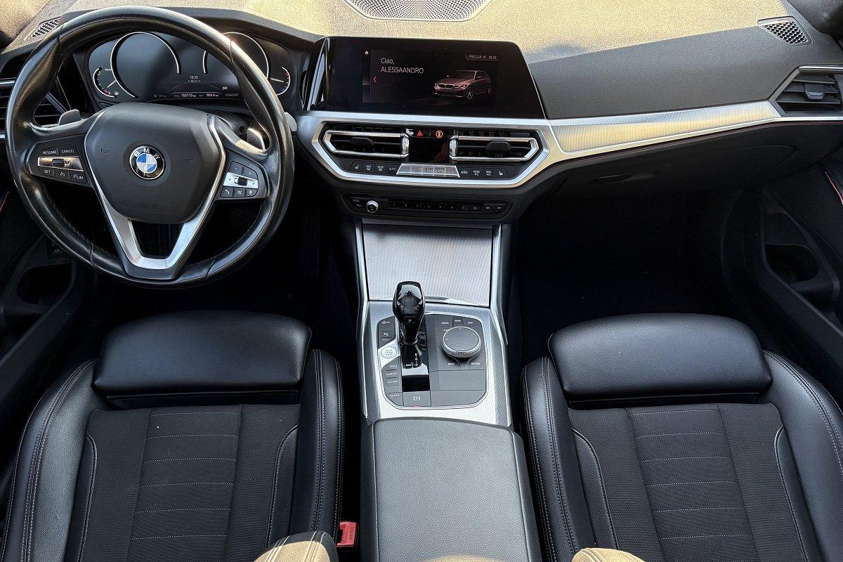 BMW 320d xDrive Touring Sport