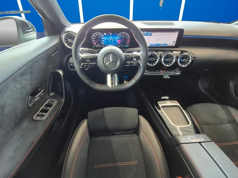MERCEDES Classe A (W177) A 200 Automatic AM...