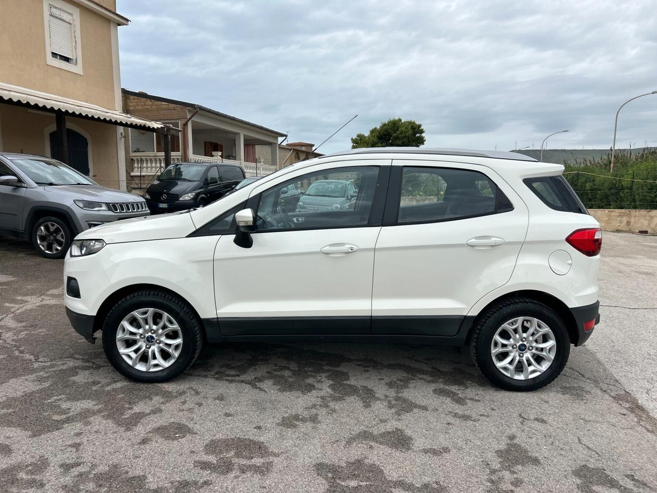 Ford EcoSport 1.5 TDCi 95 CV Business 10/2015