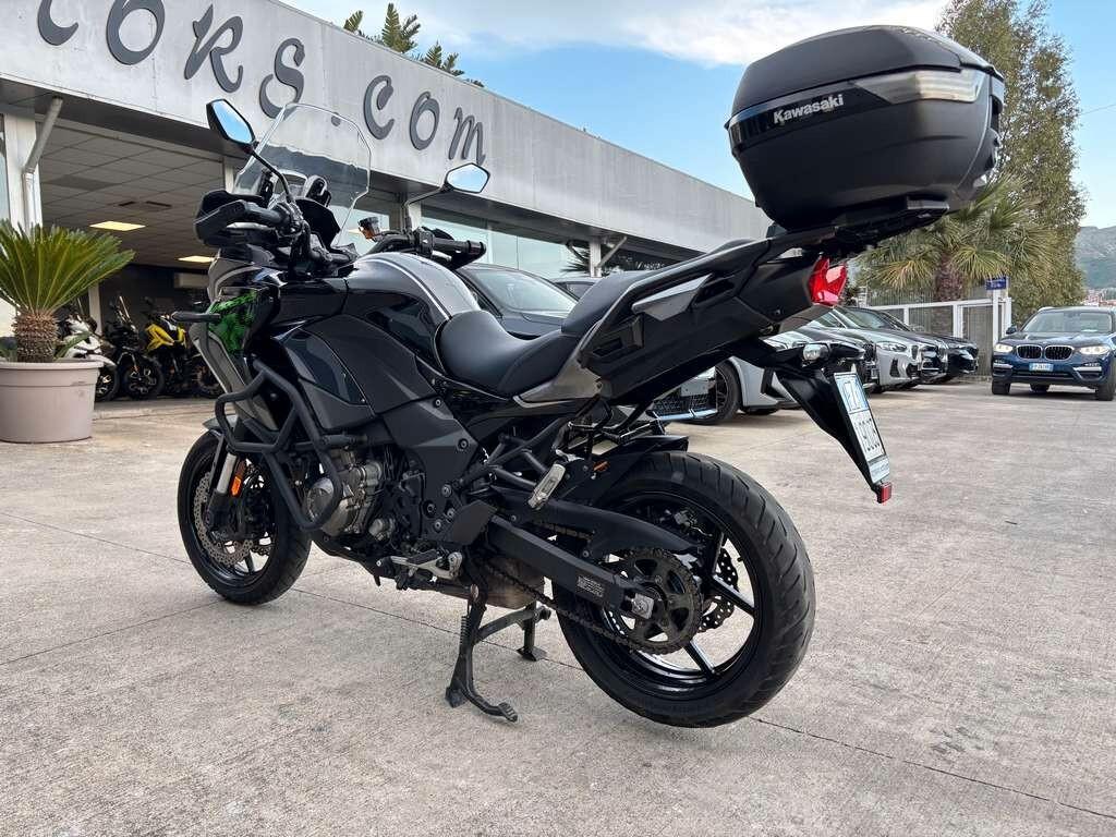 Kawasaki Versys 1000 2022/ KM 32.00 Tua a solo 94 Euro al mese