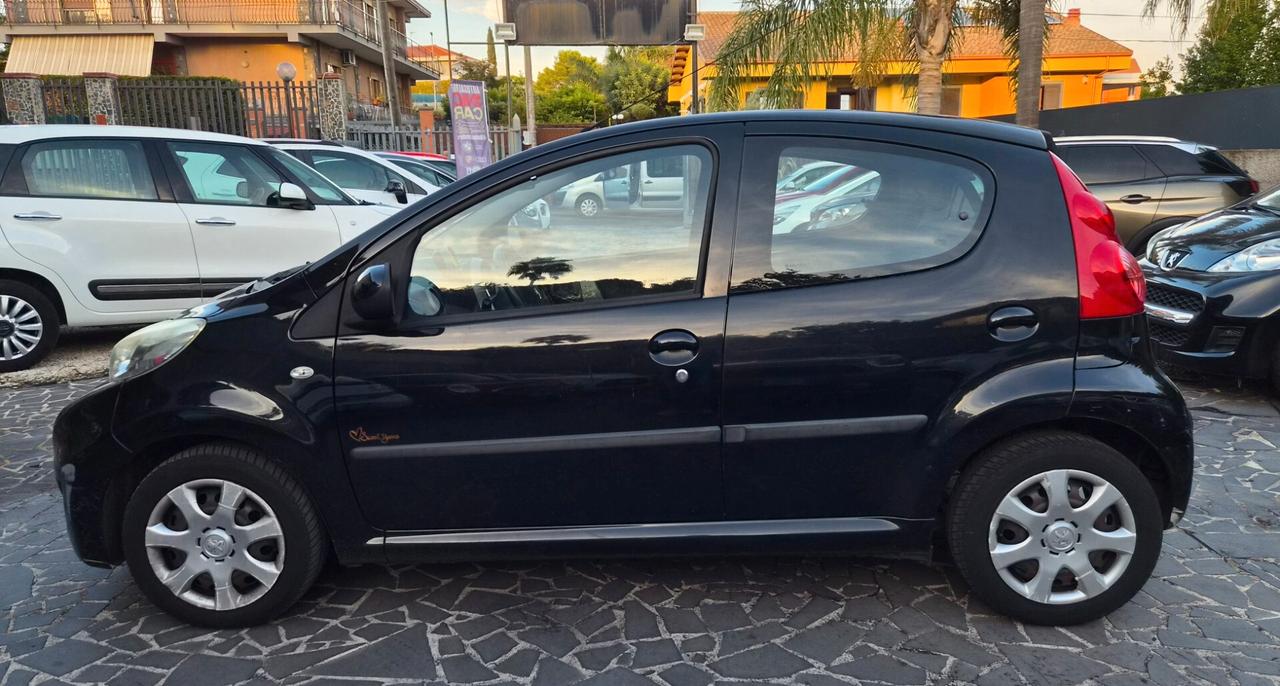 Peugeot 107 1.0 68CV 5p. Sweet Years
