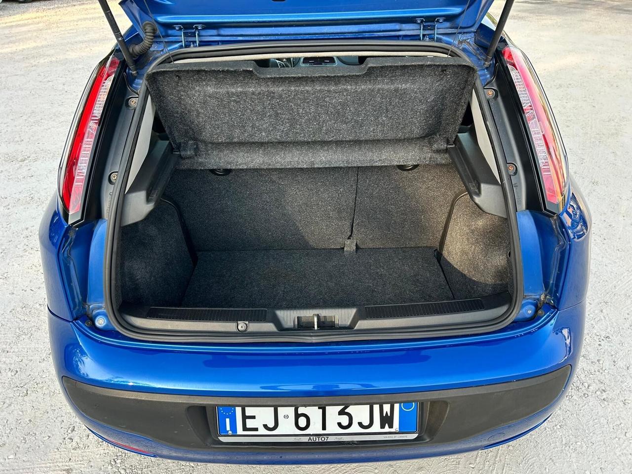 FIAT PUNTE EVO 1.4 77CV TOP PIRELLI NUOVE OK NEOP