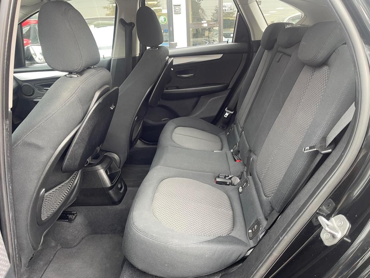 Bmw 216 218i Active Tourer Advantage