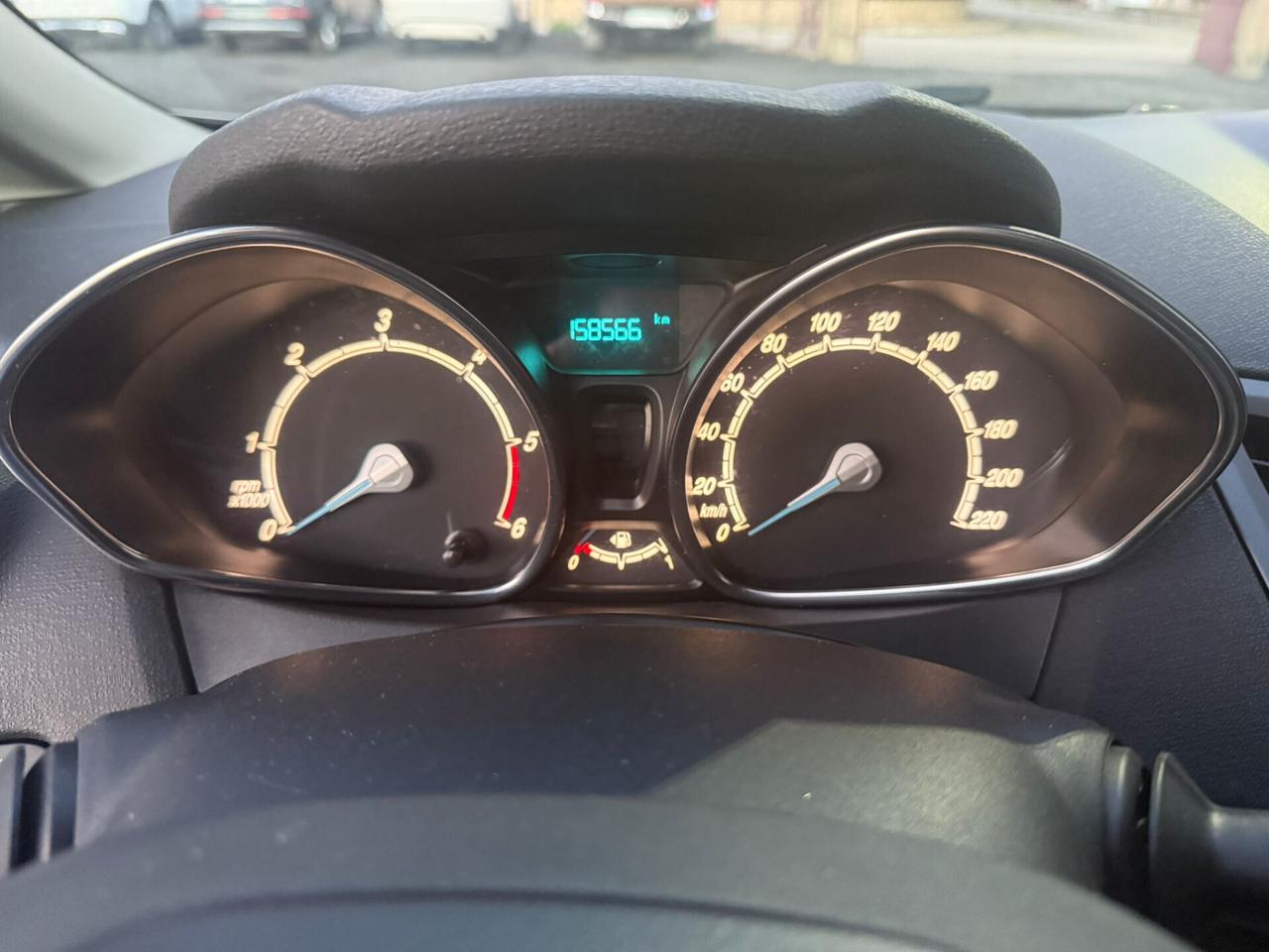 Ford Fiesta 1.5 TDCi 75CV 5 PORTE