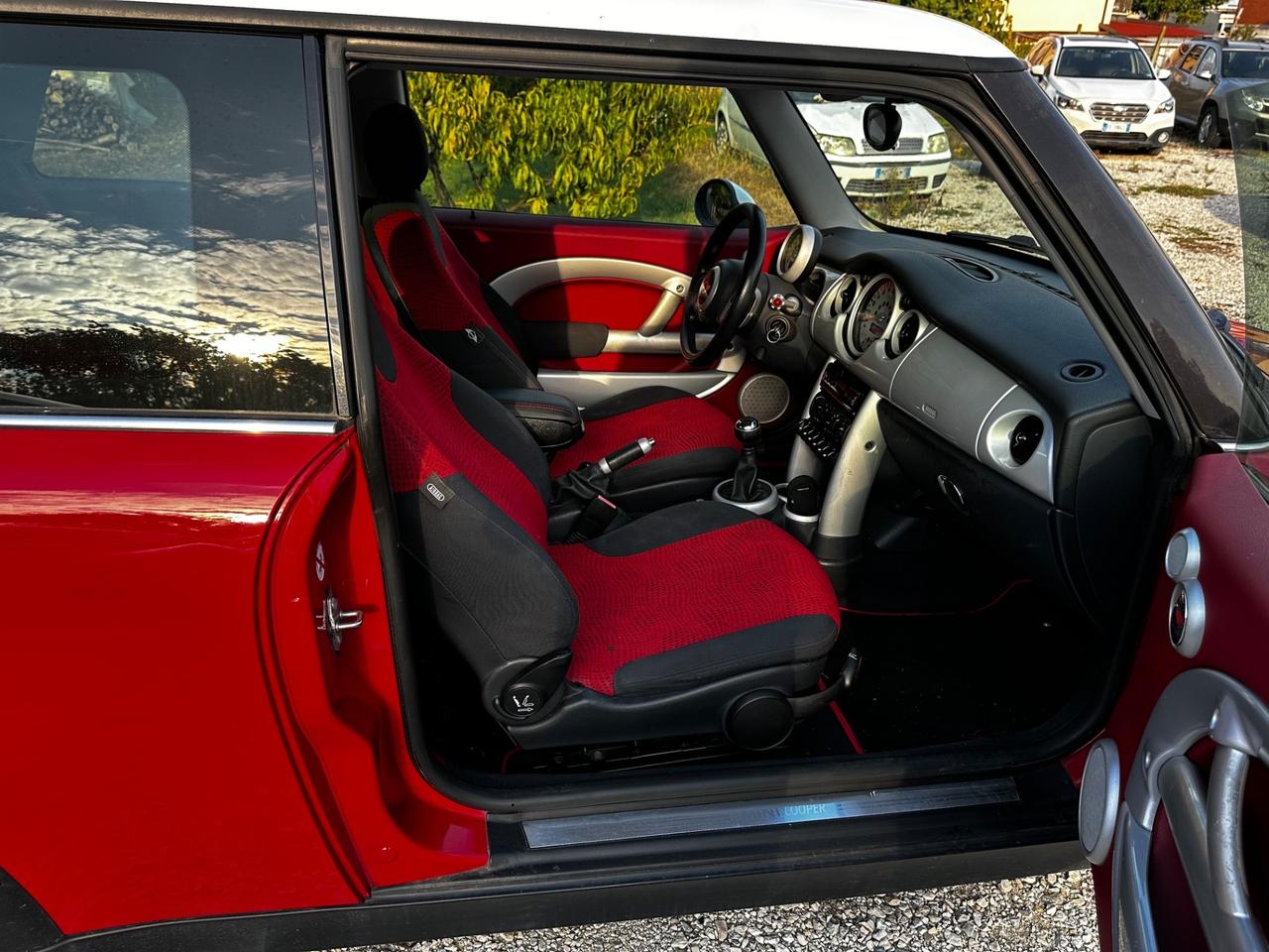 Mini 1.6 16V Cooper
