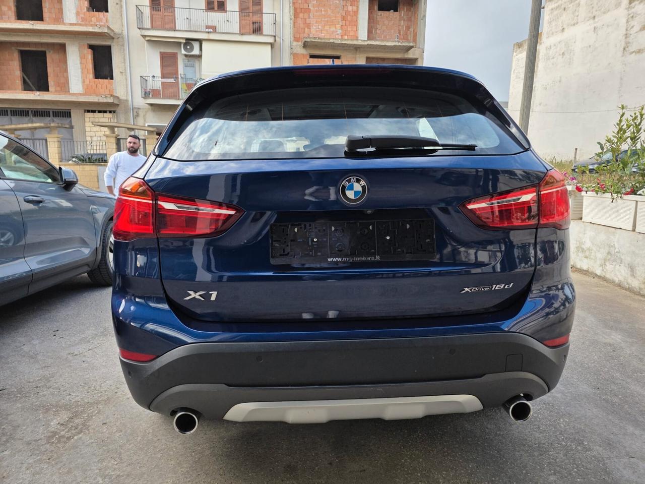 Bmw X1 xDrive18d xLine tettuccio , LED, pelle