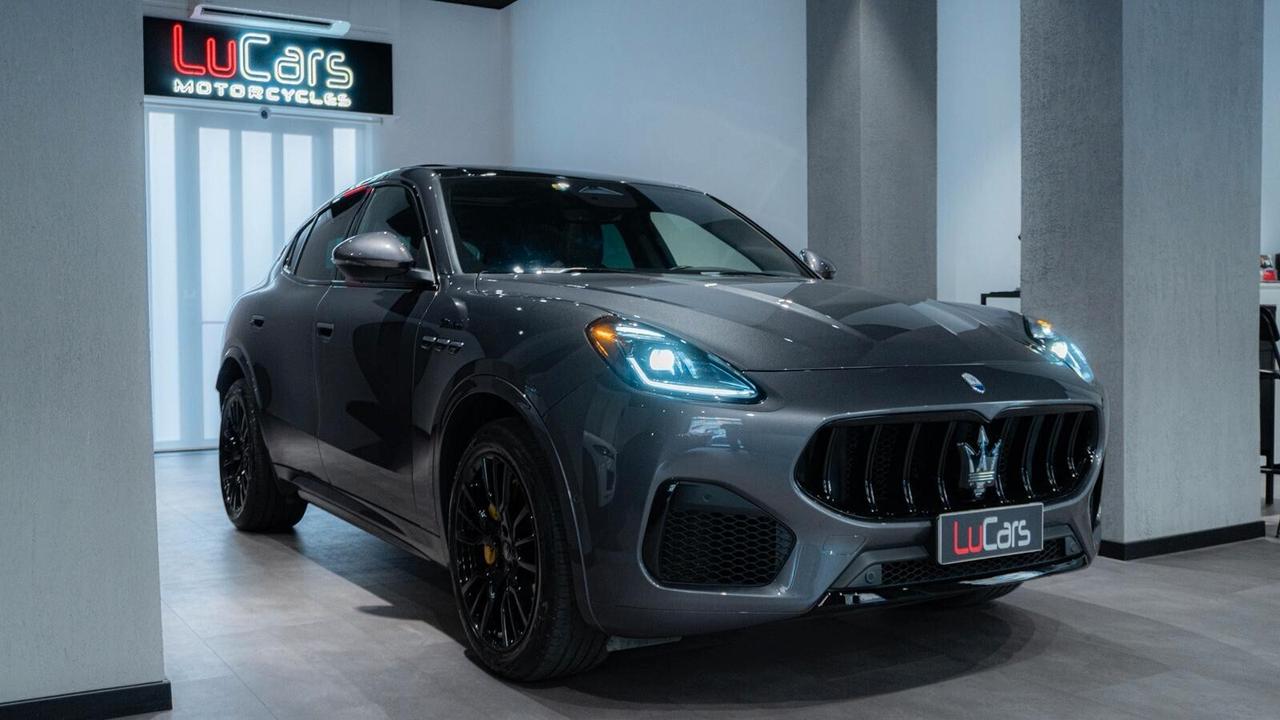 Maserati Grecale MHEV 330 CV AWD Modena