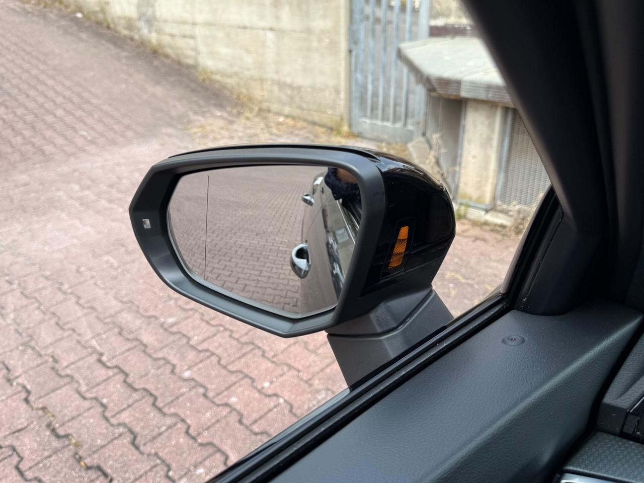 Audi Q3 Sportback 45 TFSI e S tronic Identity Black