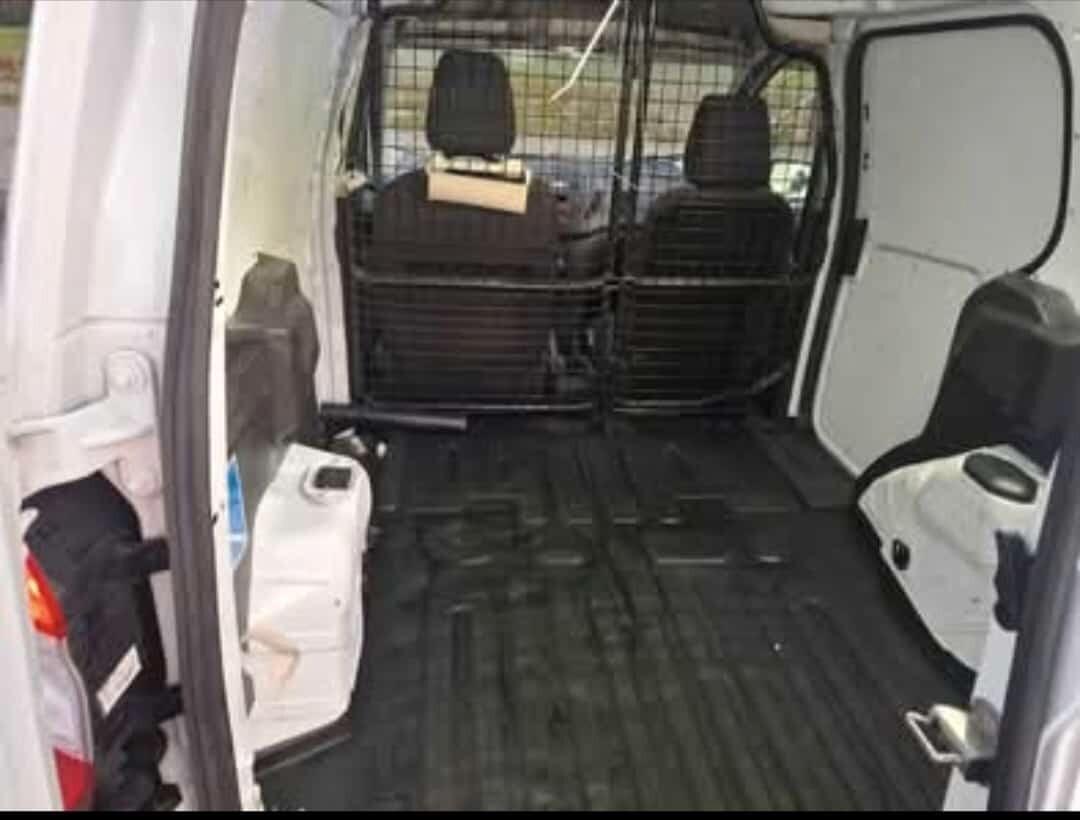 Ford Transit Courier 1.5 euro 6