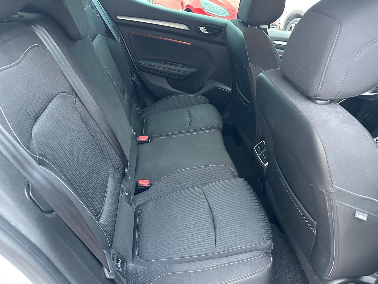 Renault Megane 2019 1.5 dCi 115 CV AUTOM. INTENS