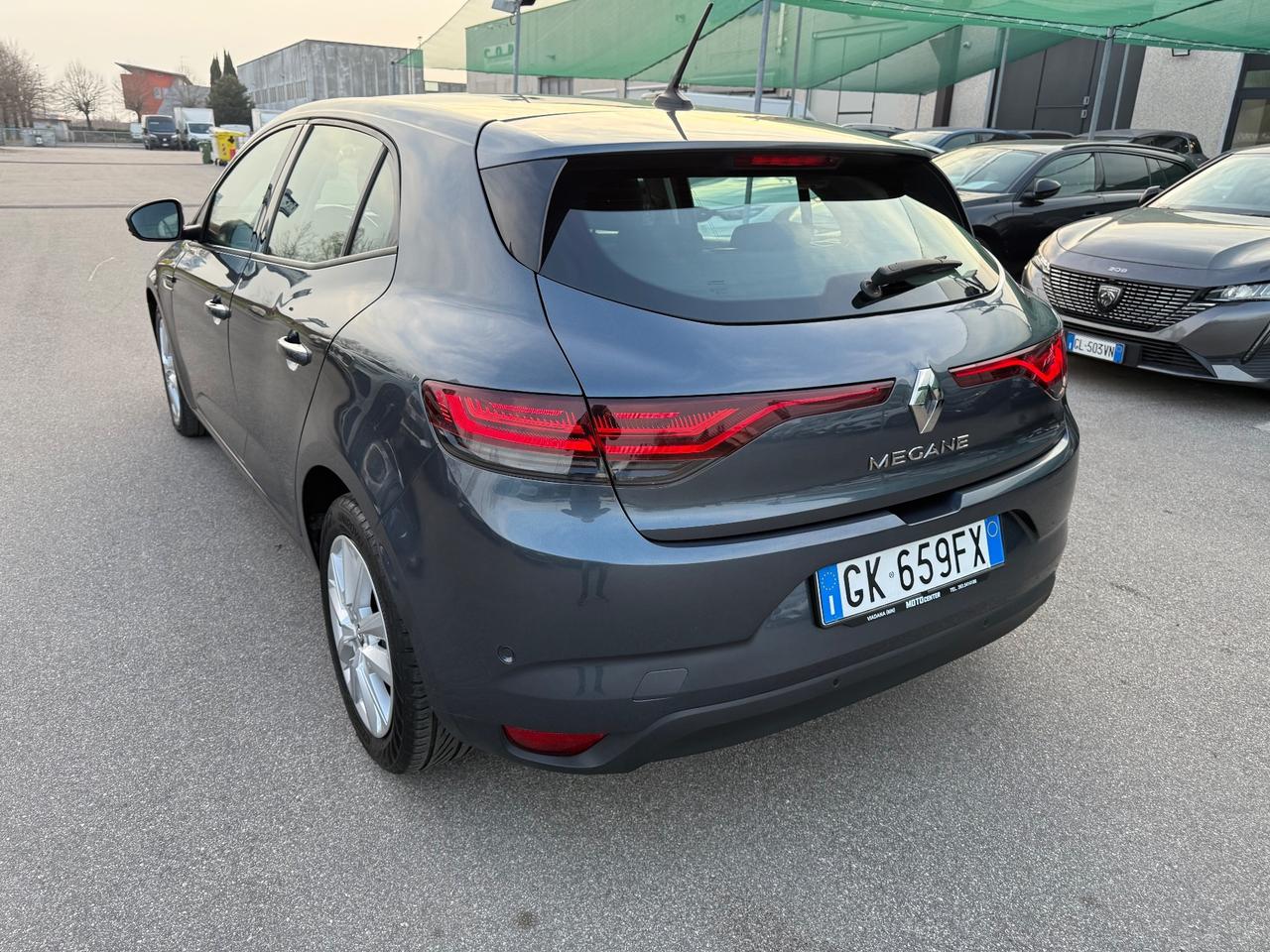 Renault Megane My22 Berlina 1.5 115 CV