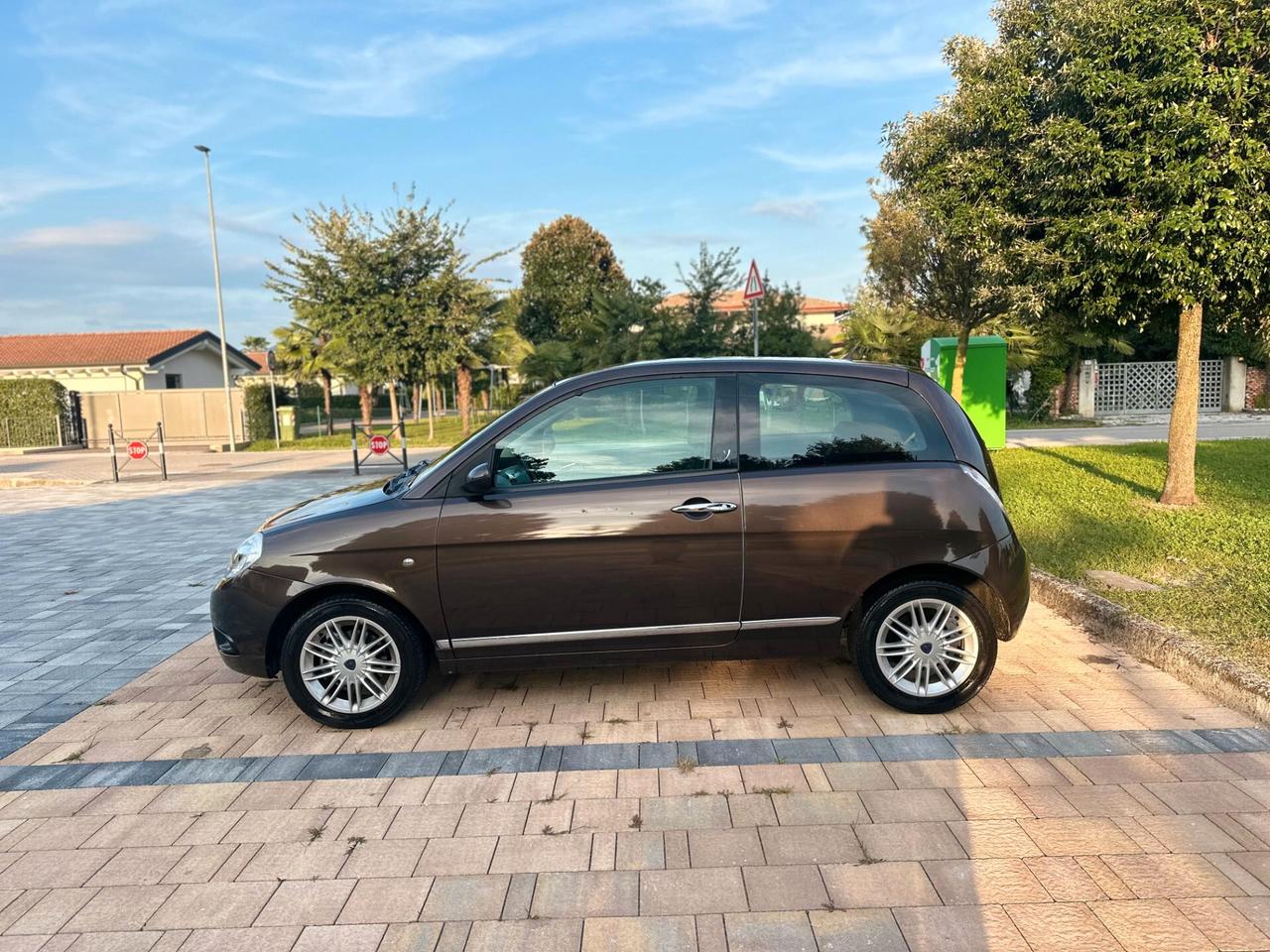Lancia Ypsilon 1.2 Versus neopatentati