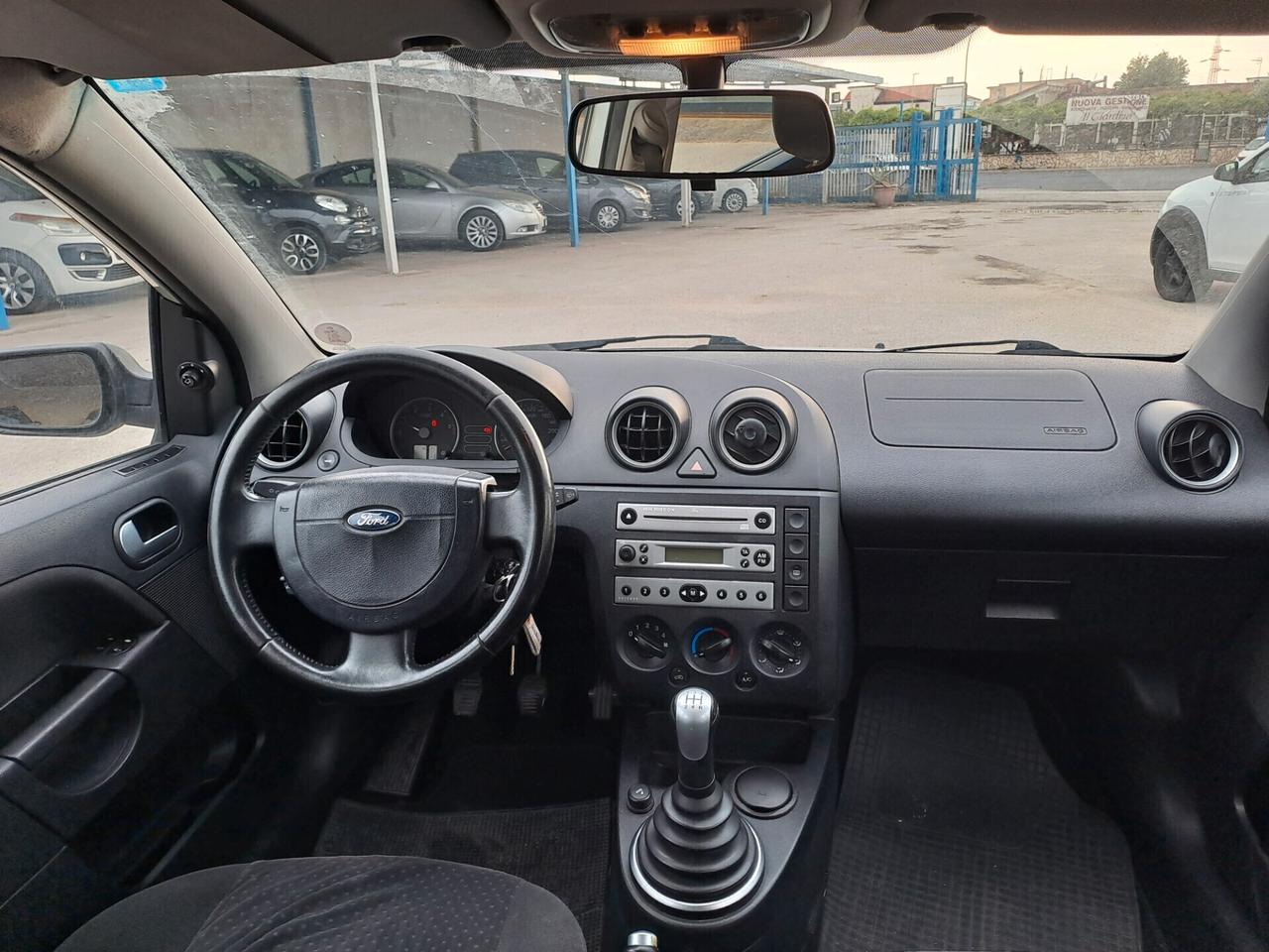 Ford Fiesta 1.4 TDCi 5p. Ghia